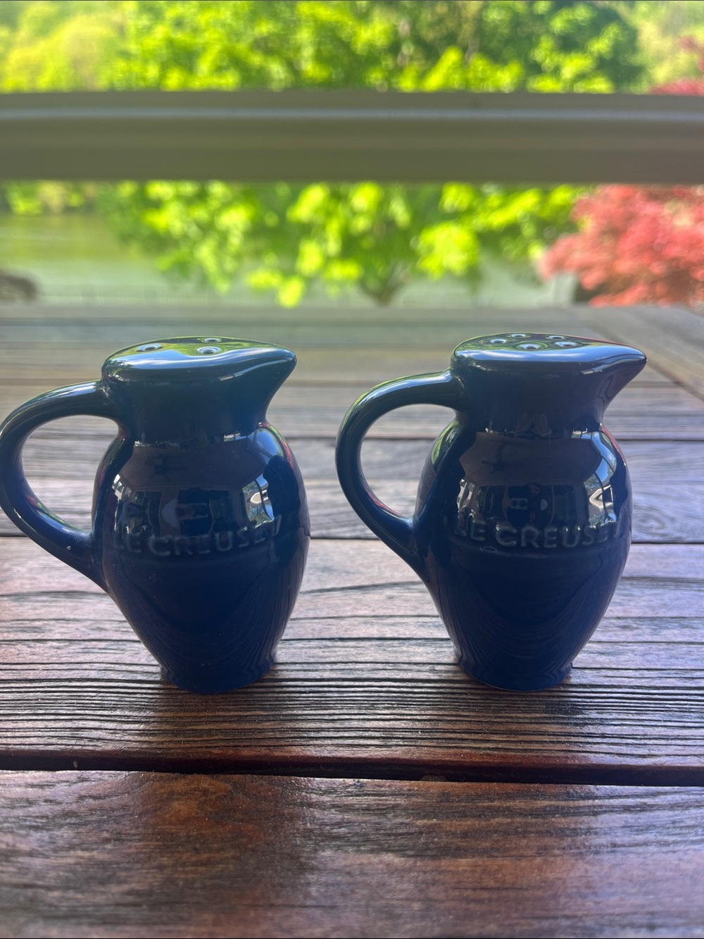 Le Creuset Navy Blue Ceramic Mini Pitcher Salt & Pepper Set